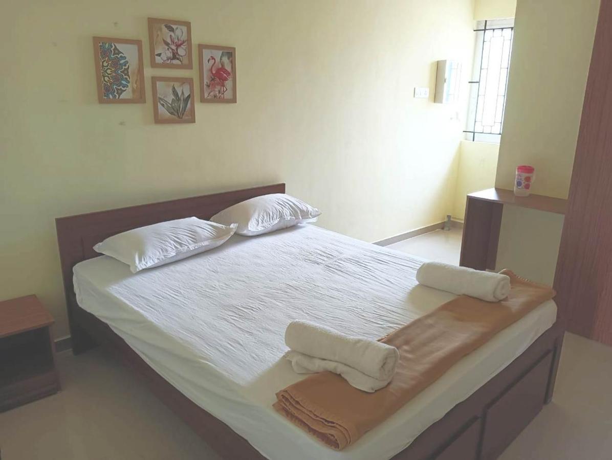 Surathi Enclave Standard Rooms Karumattampatti Ngoại thất bức ảnh