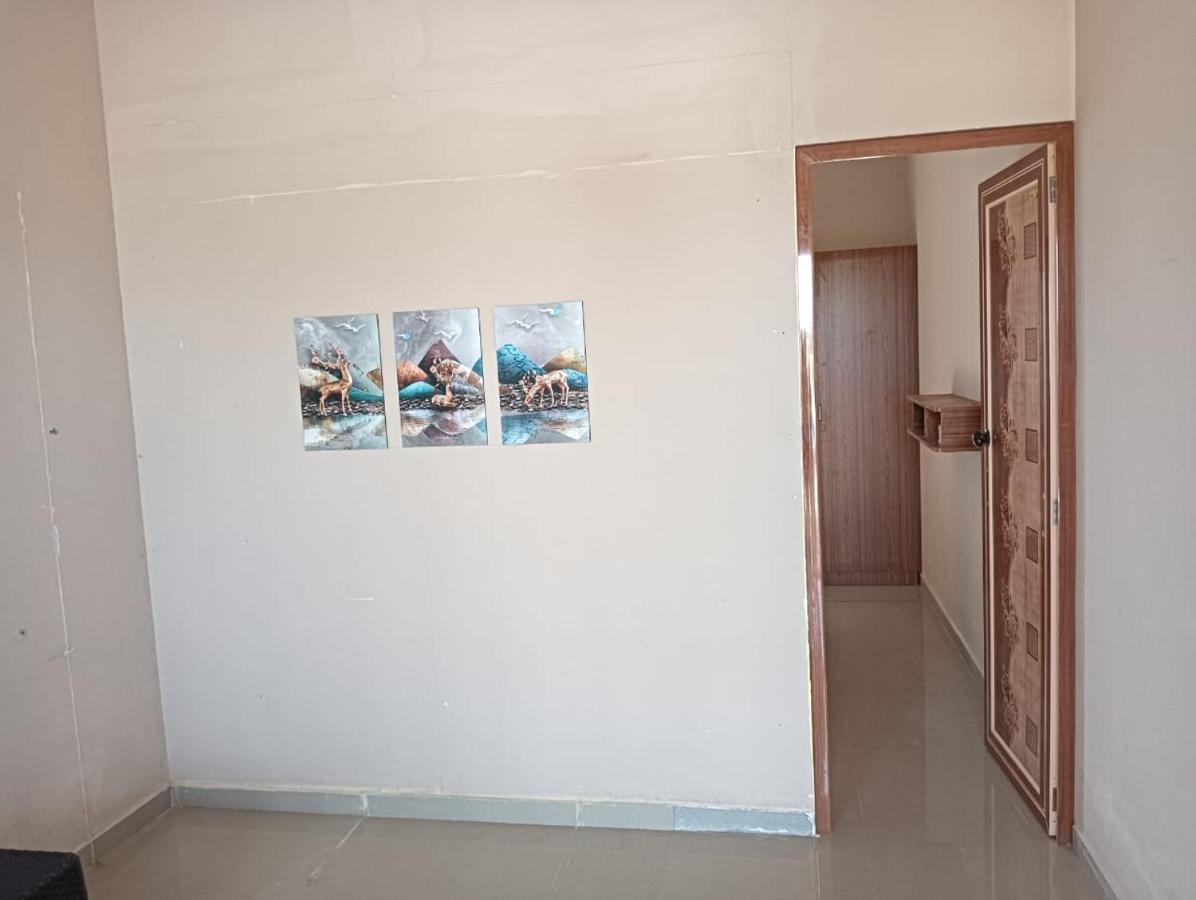 Surathi Enclave Standard Rooms Karumattampatti Ngoại thất bức ảnh